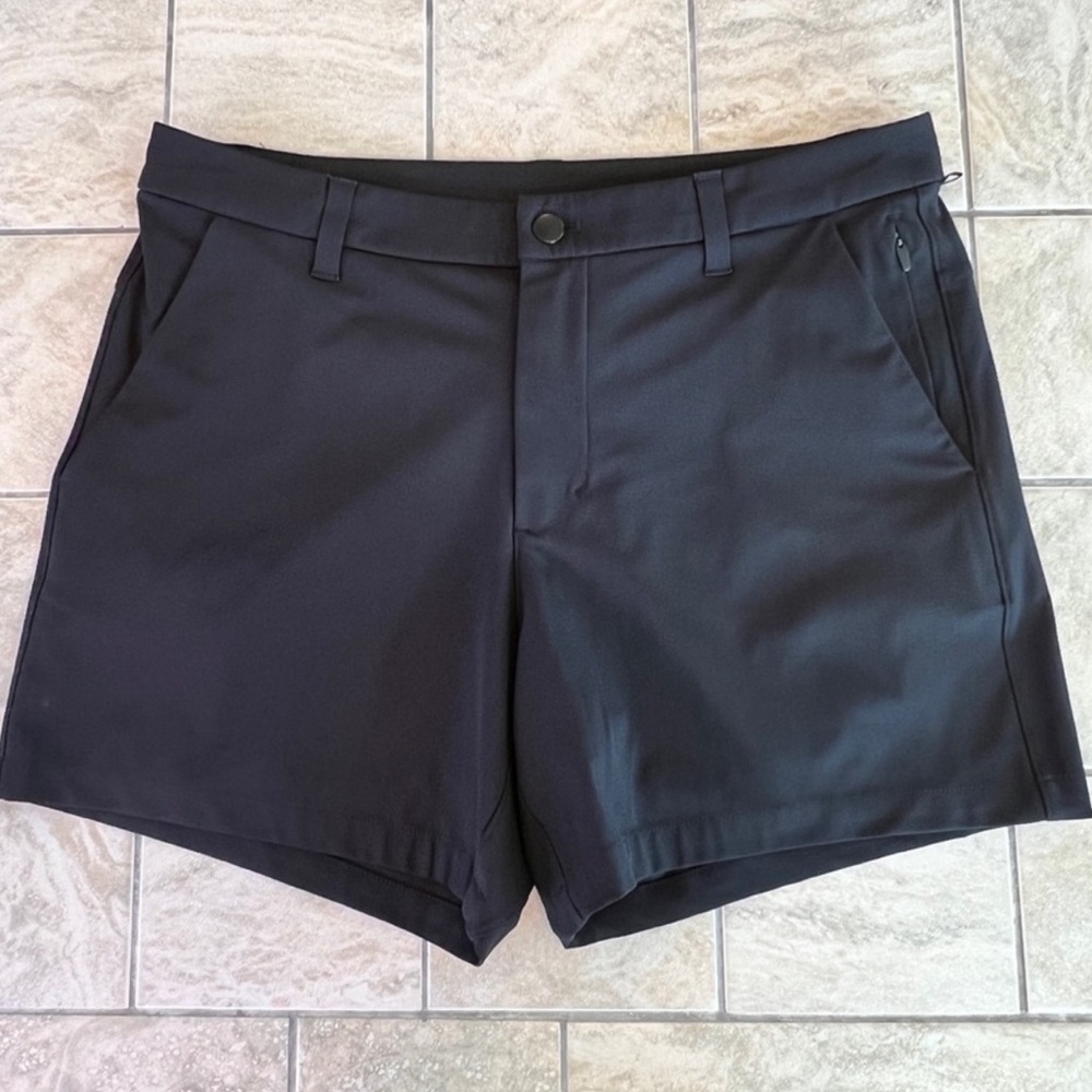 Lululemon Mens Commission Short 5”